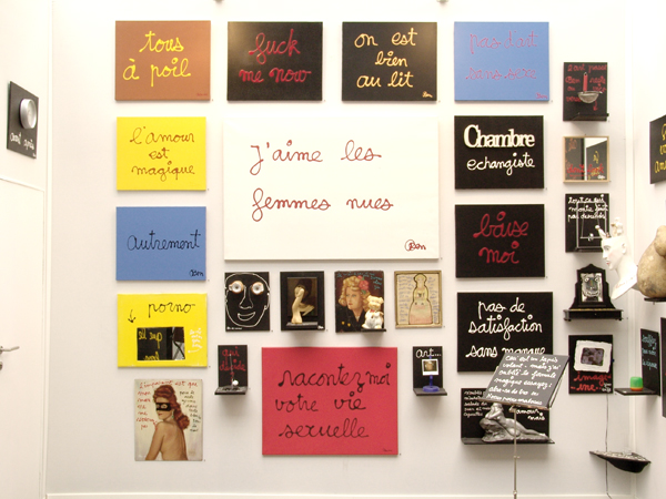 http://www.lara-vincy.com//images/evenement/100/carrousel/ben_art_paris_2011_3.jpg