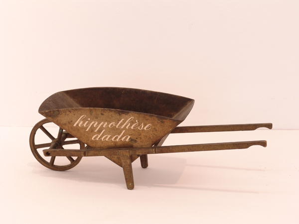 http://www.lara-vincy.com//images/evenement/107/carrousel/charles_hypothese_dada.jpg